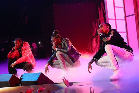 pick up the phone bet awards|Travis Scott .
